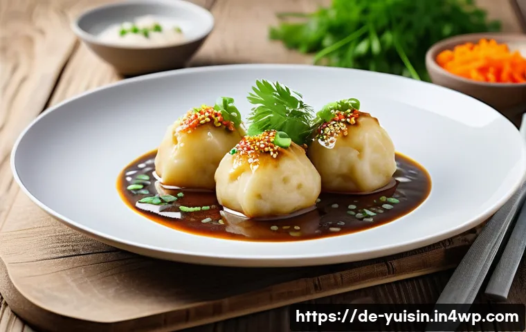 채식 요리의 현대적 해석 퓨전과 클래식 - A vibrant vegetarian fusion dish on a rustic wooden table, featuring traditional German potato dumpl...